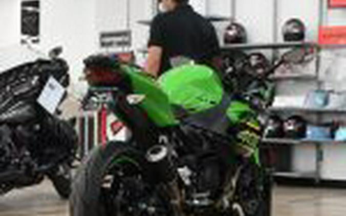 2018 Kawasaki Ninja 400 KRT