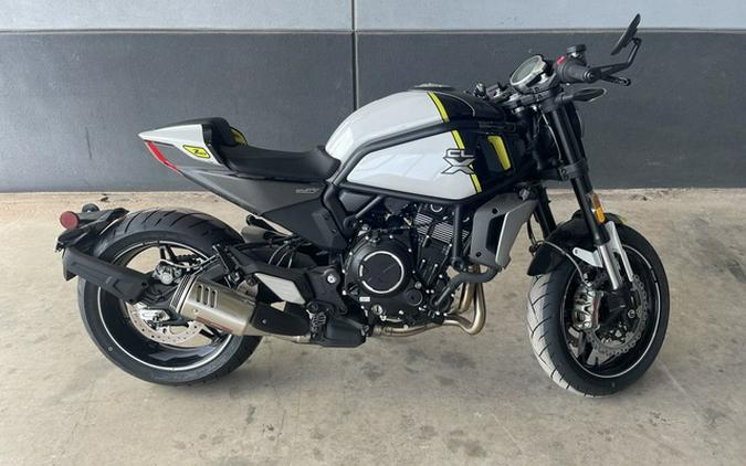 2023 CFMOTO 700CL-X Sport