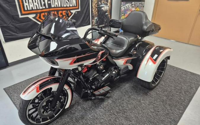 2024 Harley-Davidson® FLTRT - Road Glide® 3