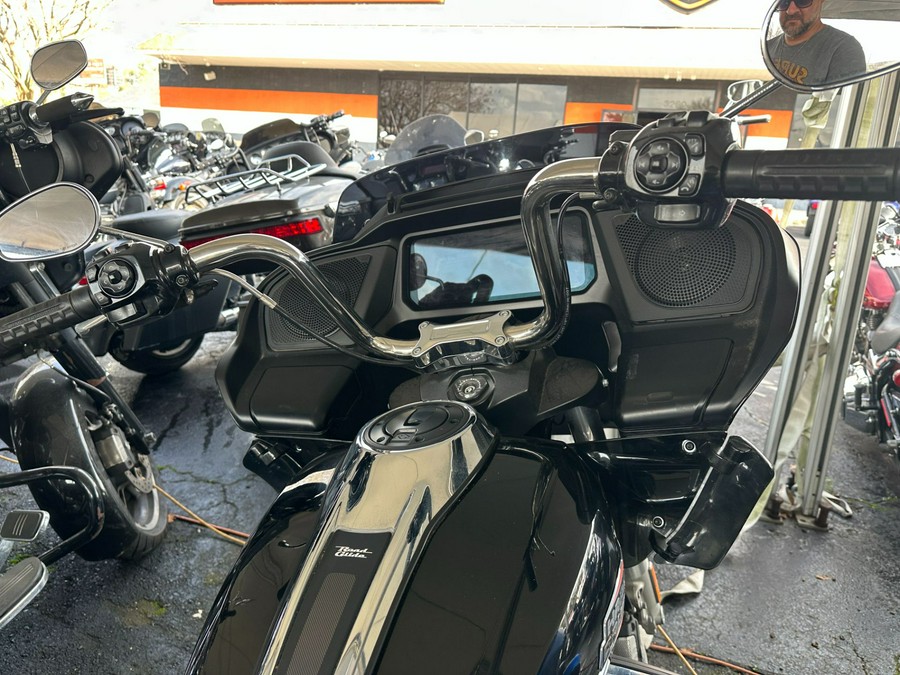 2024 Harley-Davidson Road Glide®