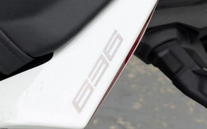 2025 Kawasaki Ninja® ZX™-6R