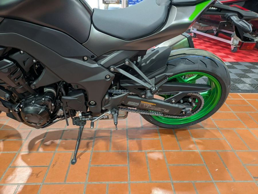 2026 Kawasaki Z1100 SE ABS