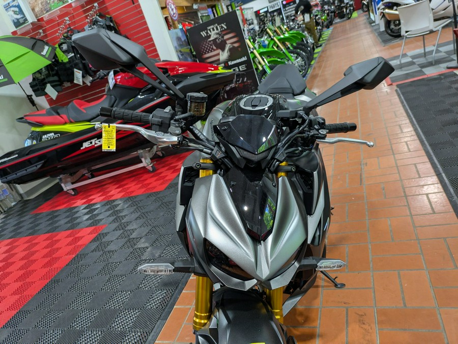 2026 Kawasaki Z1100 SE ABS