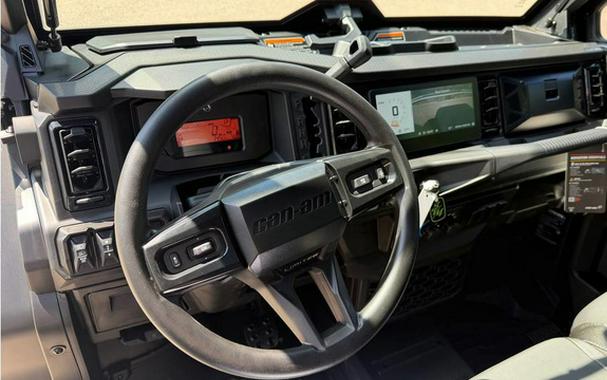 2026 Can-AM DEFENDER LTD CAB HD 11