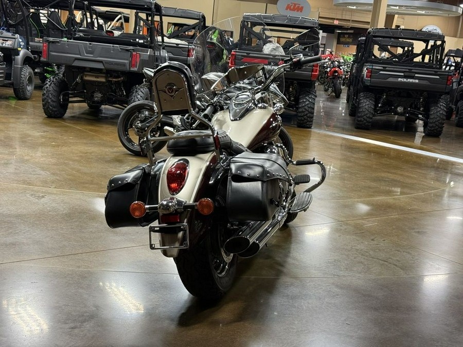 2012 Kawasaki Vulcan® 900 Classic LT