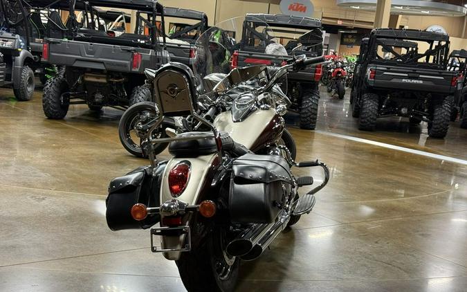 2012 Kawasaki Vulcan® 900 Classic LT