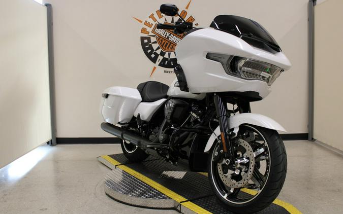 FLTRX 2024 Road Glide®