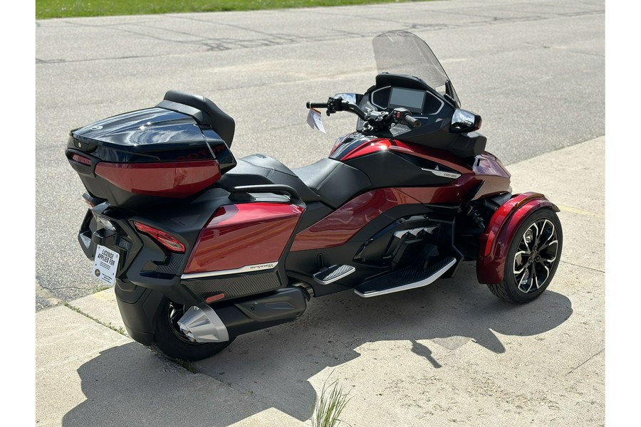 2024 Can-Am Spyder RT Limited