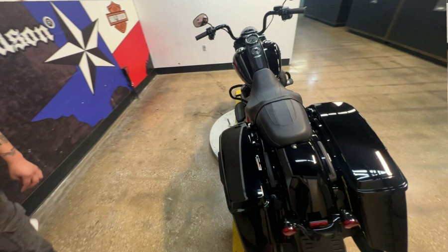 2025 Harley-Davidson Road King Special