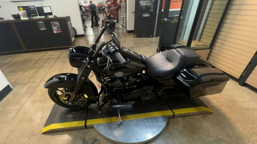 2025 Harley-Davidson Road King Special