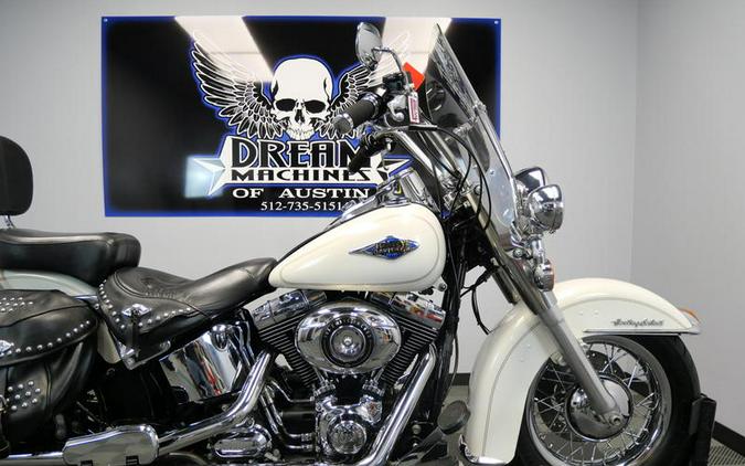 2014 Harley-Davidson® FLSTC - Heritage Softail® Classic