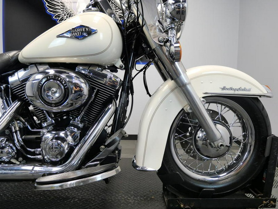 2014 Harley-Davidson® FLSTC - Heritage Softail® Classic