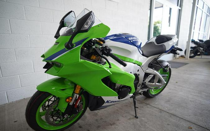 2024 Kawasaki Ninja® ZX™-10R 40th Anniversary Edition ABS