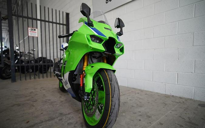 2024 Kawasaki Ninja® ZX™-10R 40th Anniversary Edition ABS