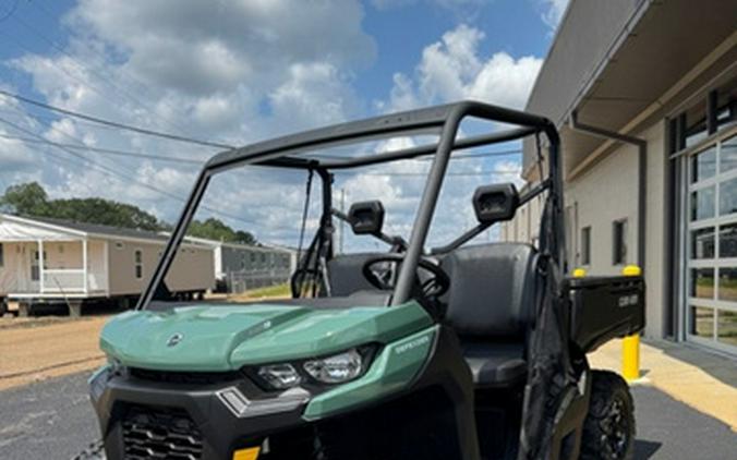 2025 Can-Am Defender HD9