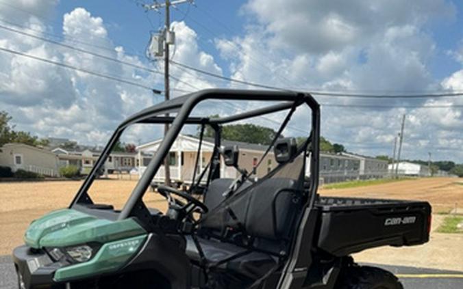 2025 Can-Am Defender HD9