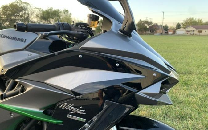 2019 Kawasaki Ninja H2™ SX SE+