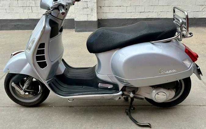 2006 Vespa GTS 250