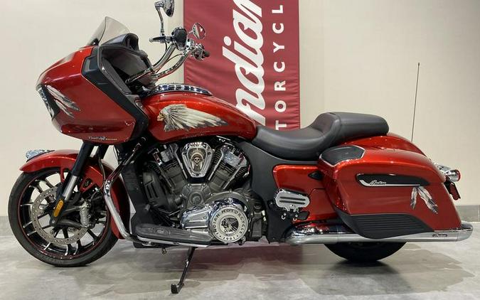 2020 Indian Motorcycle® Challenger Limited Ruby Metallic