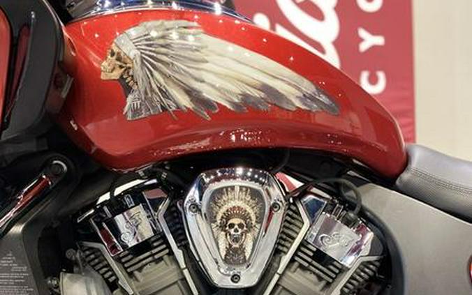 2020 Indian Motorcycle® Challenger Limited Ruby Metallic