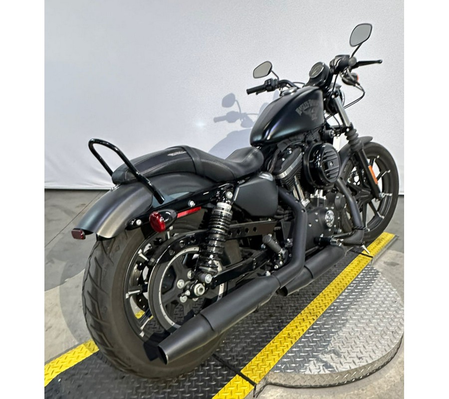 2018 Harley-Davidson® XL883N - Sportster® Iron 883™