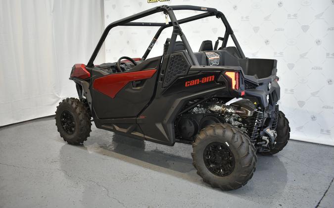 2024 Can-Am™ Maverick™ Trail DPS 1000