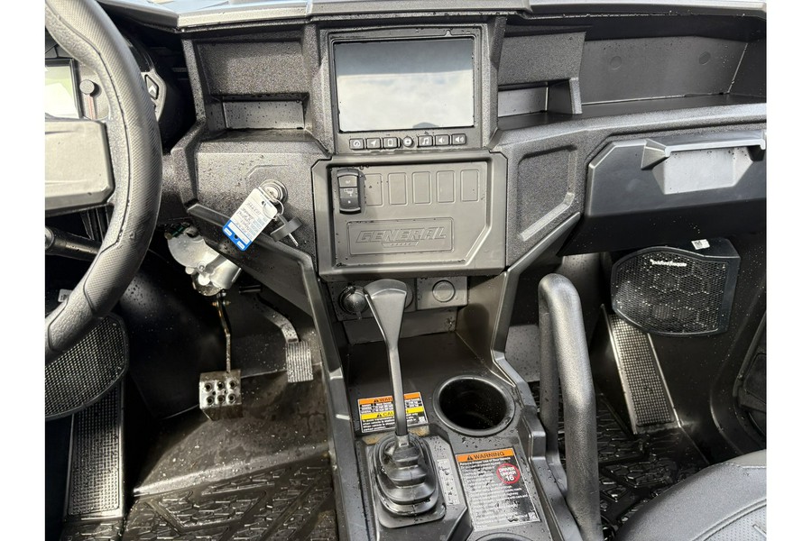 2025 Polaris General XP 1000 Ultimate