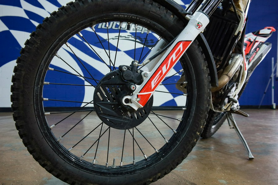 2021 Evo SS (Super Smooth) 300 - Beta Motorcycles