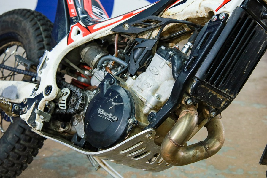 2021 Evo SS (Super Smooth) 300 - Beta Motorcycles