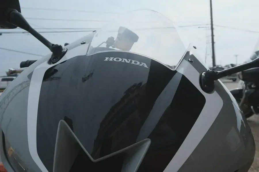 2026 HONDA CBR600RR