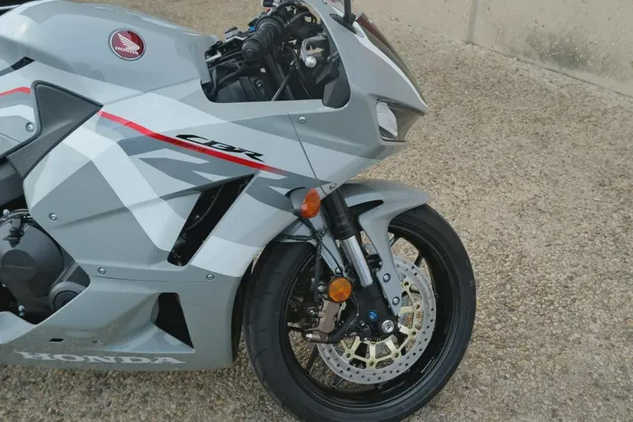 2026 HONDA CBR600RR