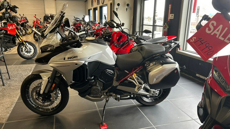 2026 Ducati Multistrada V4 S Travel & Radar