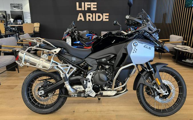 2026 BMW F 900 GS Adventure DEMO!