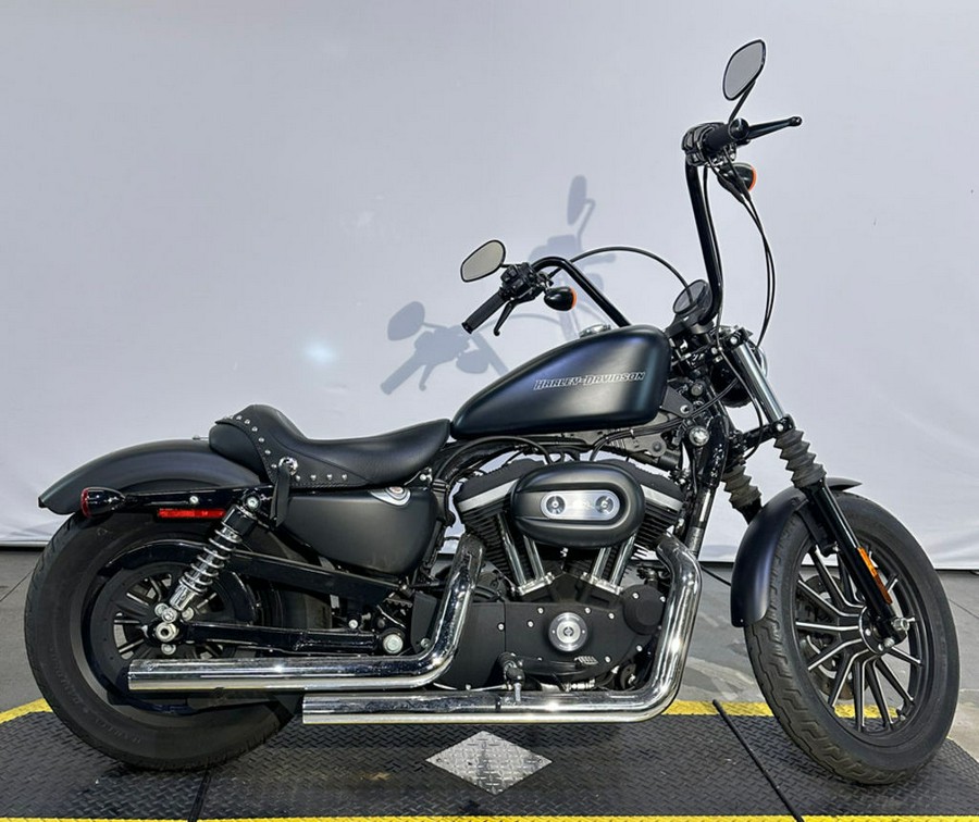 2009 Harley-Davidson® XL883N - Sportster® Iron 833™