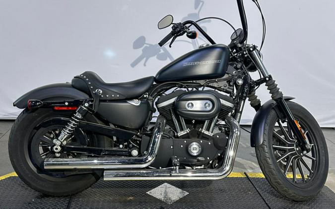 2009 Harley-Davidson® XL883N - Sportster® Iron 833™