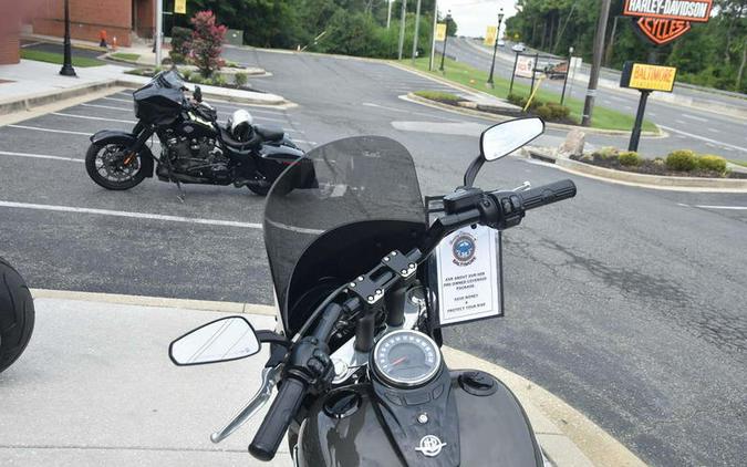 2019 Harley-Davidson® FLSL - Softail® Softail Slim®