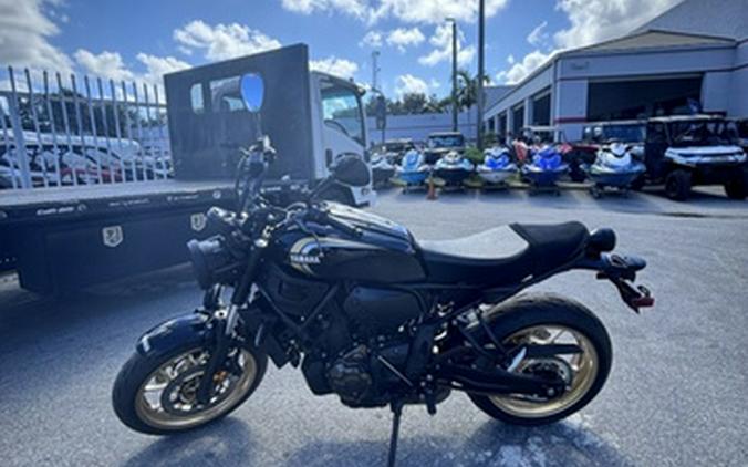 2024 Yamaha XSR700