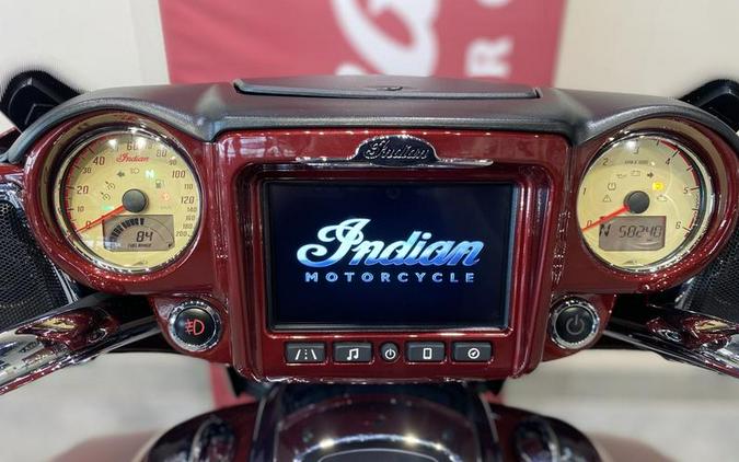 2020 Indian Motorcycle® Roadmaster® Burgundy Metallic