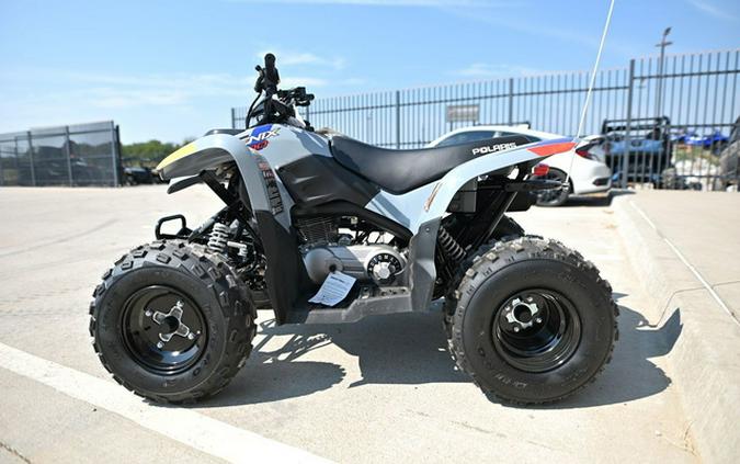 2025 Polaris Phoenix 200
