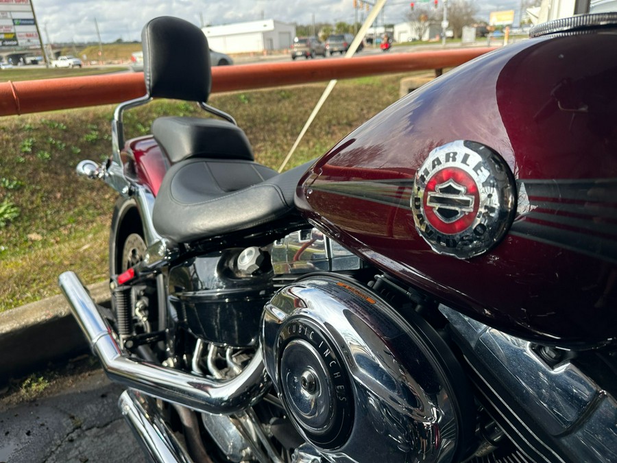 2015 Harley-Davidson Breakout®