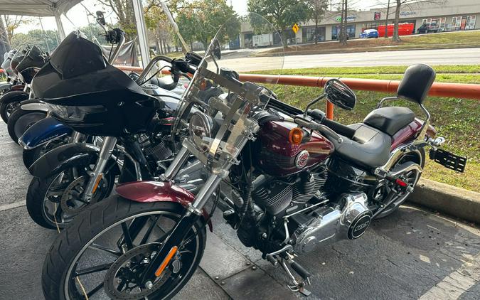 2015 Harley-Davidson Breakout®