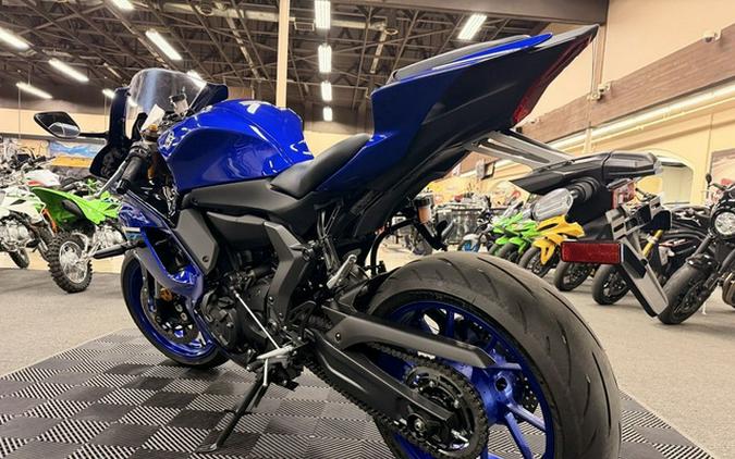 2025 Yamaha YZF R7