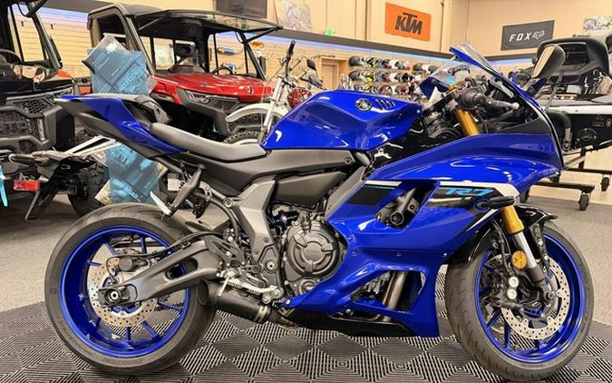 2025 Yamaha YZF R7