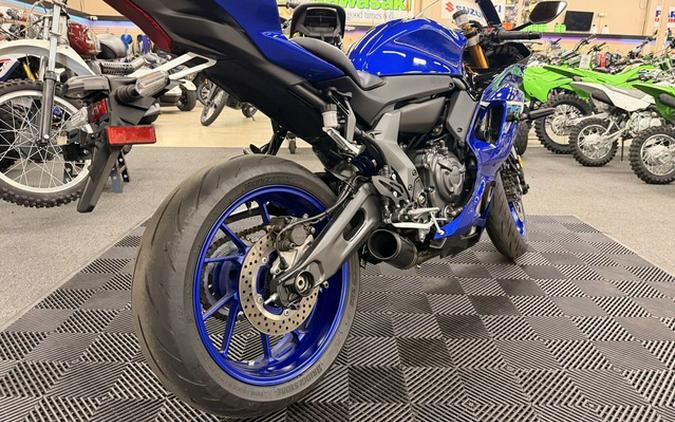 2025 Yamaha YZF R7