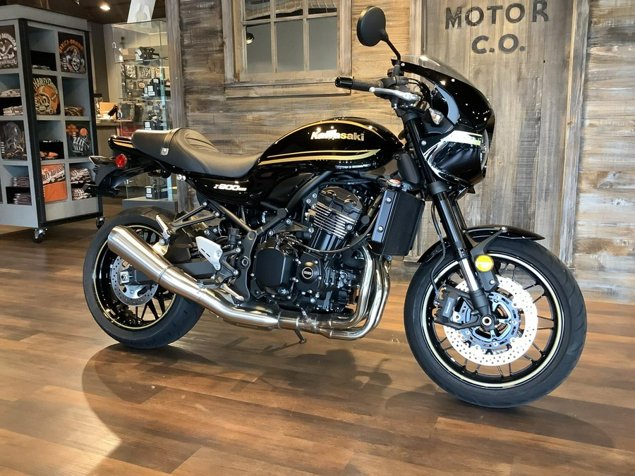 Kawasaki Z900RS CAFE ABS 2024 ZR900ERFAL U128-24 Metallic Diablo Black