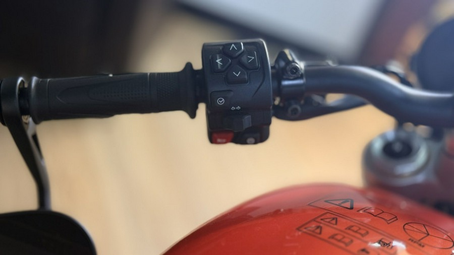 2025 Triumph Speed Twin 1200 RS