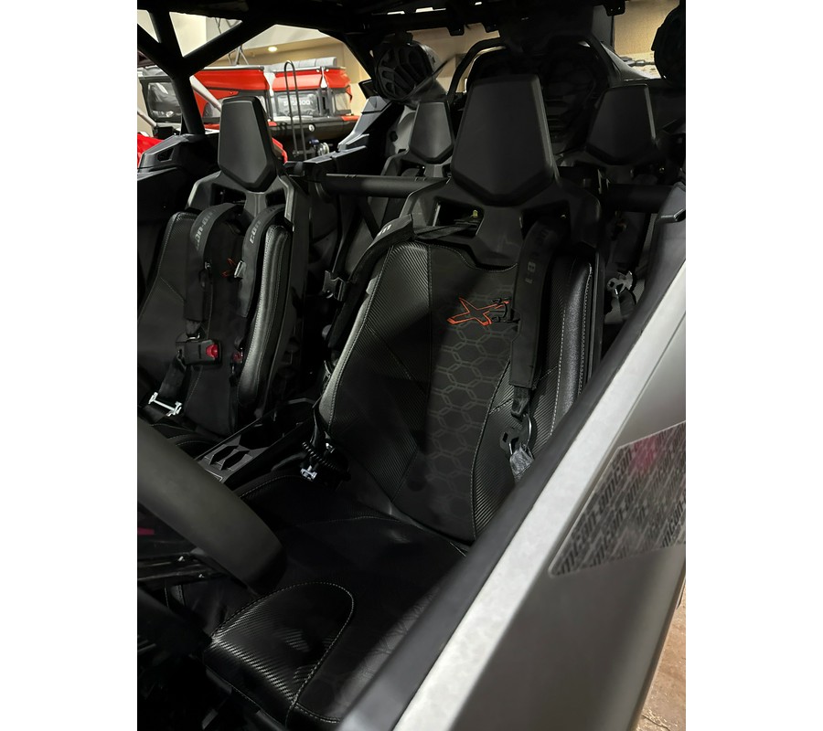 2025 Can-Am MAVERICK R MAX XRS W/SMART SHOCK