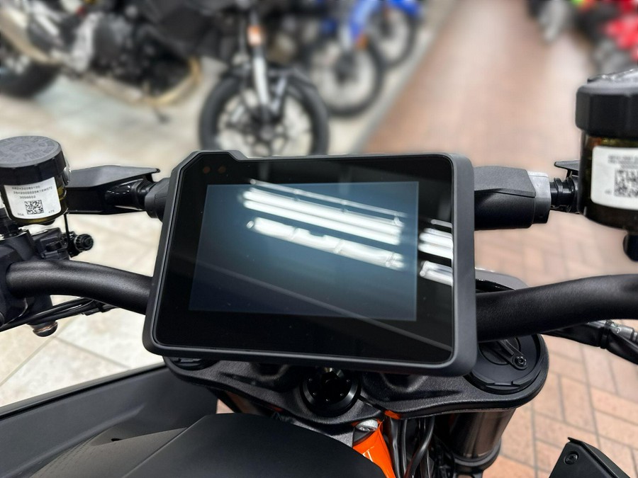 2026 KTM 1390 SUPER DUKE R EVO