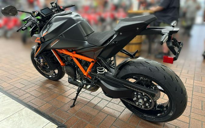 2026 KTM 1390 SUPER DUKE R EVO