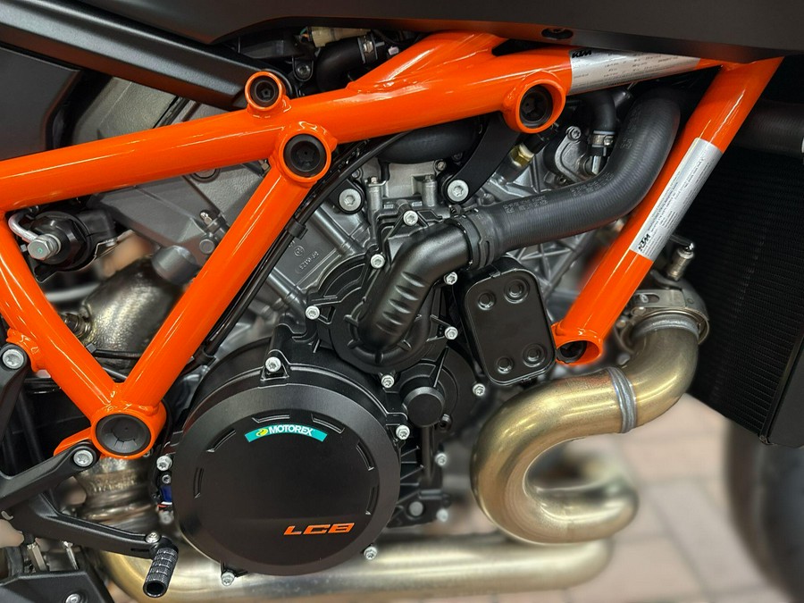 2026 KTM 1390 SUPER DUKE R EVO